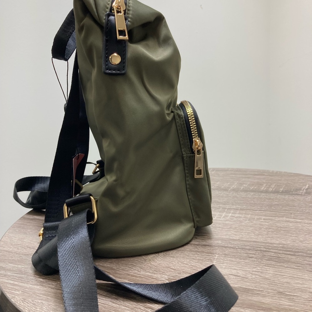 LIKE DREAMS Olive Smiley Patch Nylon Backpack - Picture 4 of 7